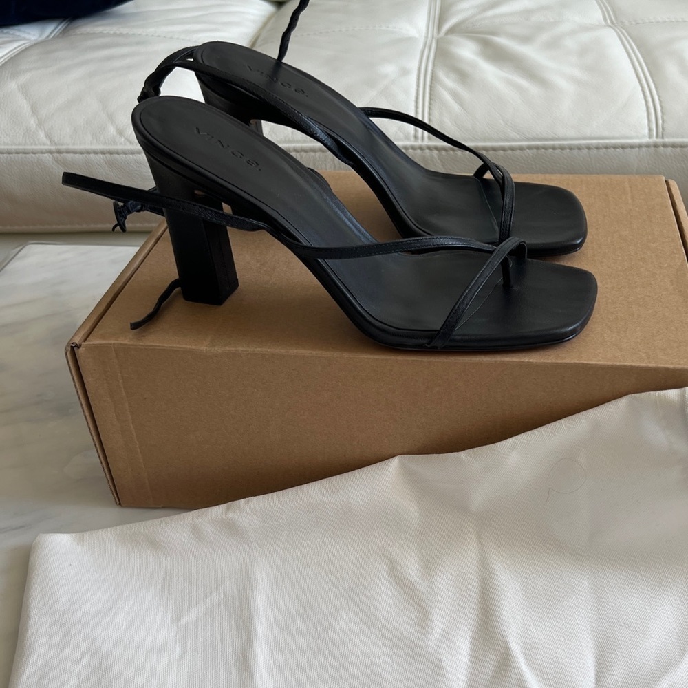 VINCE Leather Heel Sandals in US 8 - Picture 4 of 9